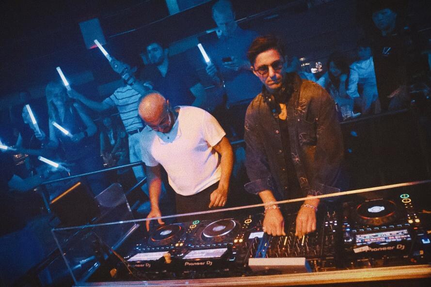 Economou and Eli Cicada performing at Groove Till Dawn at KZ Shanghai