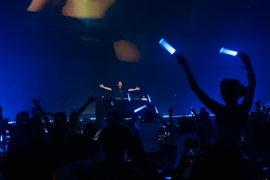 Michael Canitrot performing at KZ Shanghai